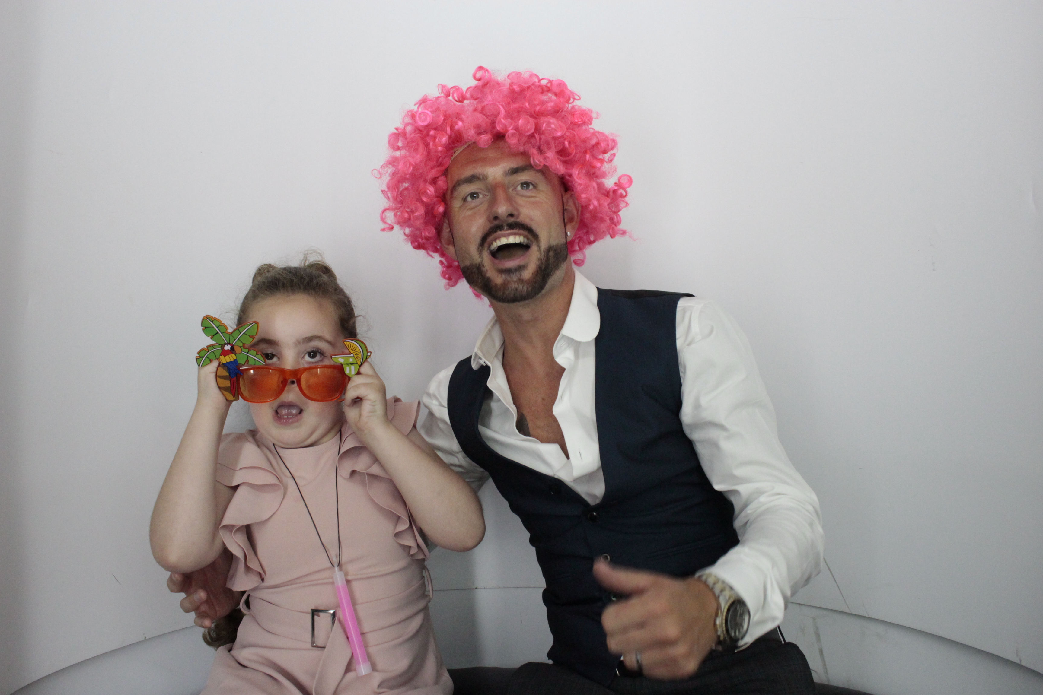 Richard & Karen's Wedding Reception | View more photos from the event at gallery.myphotoboothexperience.co.uk/u/MyPhotoBoothExperienceLtd/Richard-Karens-Wedding-Reception